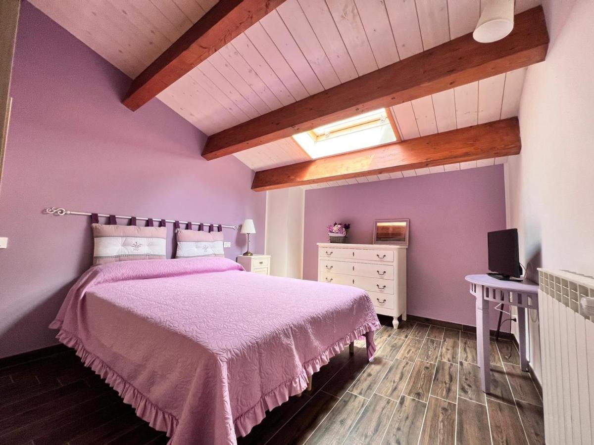 La casa di Gigi Apartment Fossa Bagian luar foto